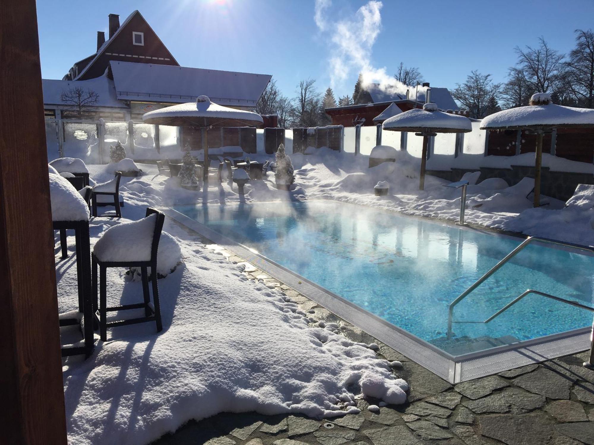 Vakantiehotel Der Brabander Winterberg Exteriör bild