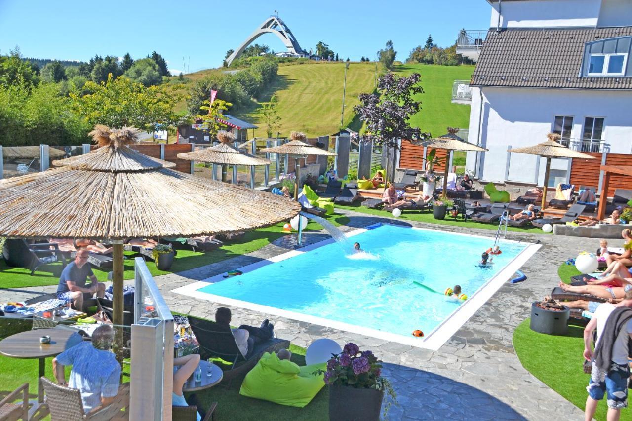 Vakantiehotel Der Brabander Winterberg Exteriör bild